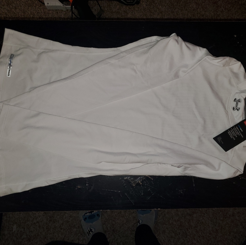 Under Armour, long sleeved coldgear shirt, white, women's small, underarmour
